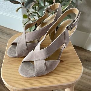 Michael Kors Suede heels
